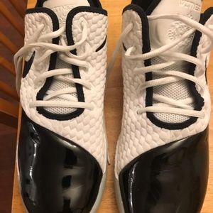LaBron basketball shoes